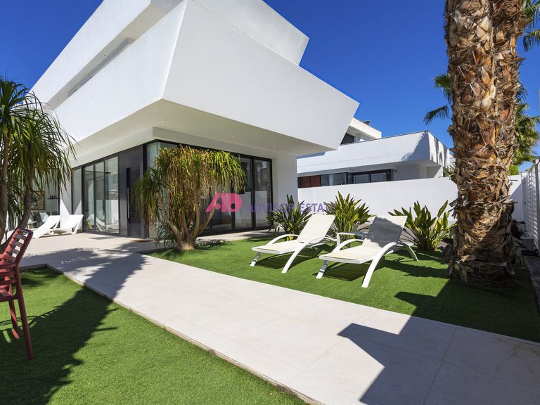 Villa for Sale in Costa Blanca Ciudad Quesada, Alicante 33