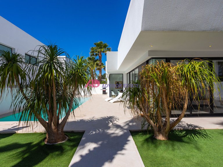 Villa for Sale in Costa Blanca Ciudad Quesada, Alicante 5