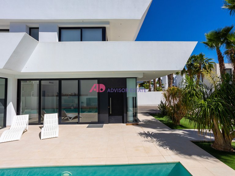 Villa for Sale in Costa Blanca Ciudad Quesada, Alicante 10