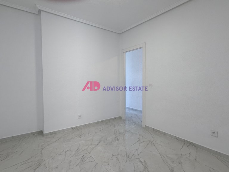 Apartment for Sale in Torrevieja, Alicante 16