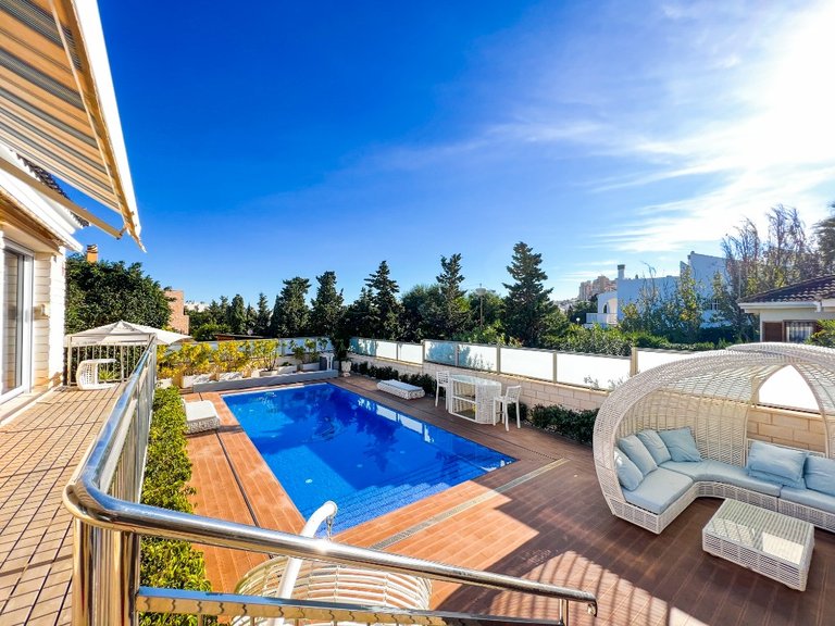 Villa for Sale in La Mata, Alicante 7