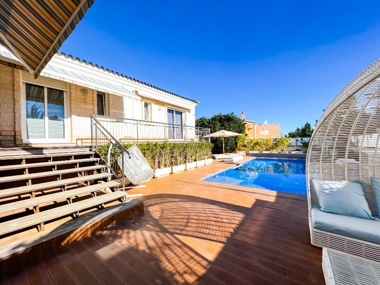 Villa for Sale in La Mata, Alicante 42