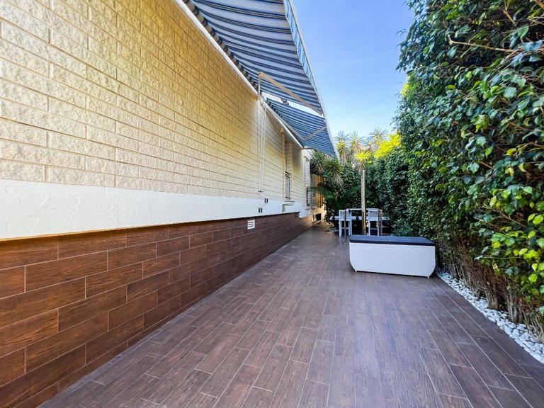 Villa for Sale in La Mata, Alicante 39