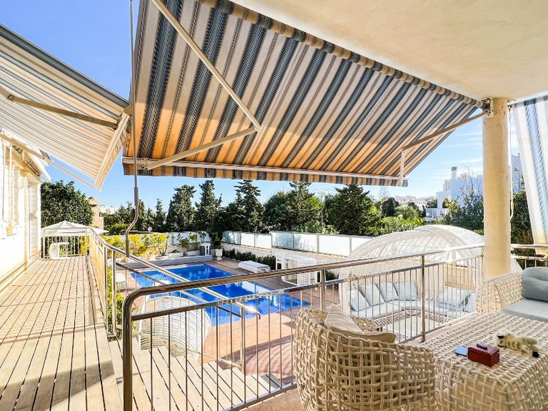 Villa for Sale in La Mata, Alicante 14