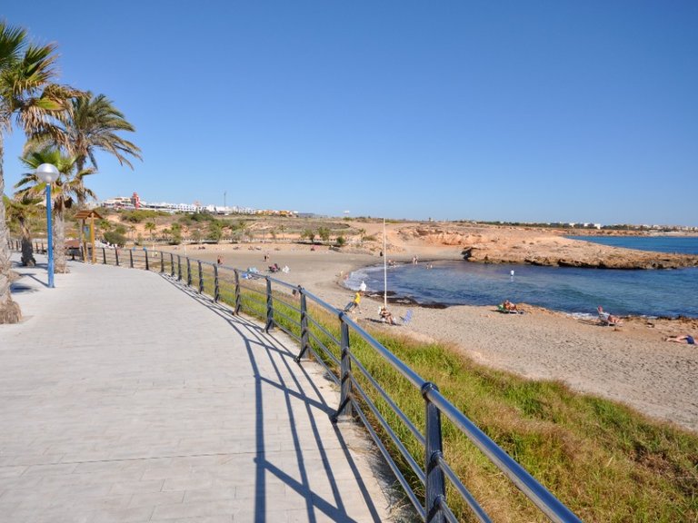 Apartment for Sale in Playa Flamenca, Alicante 28