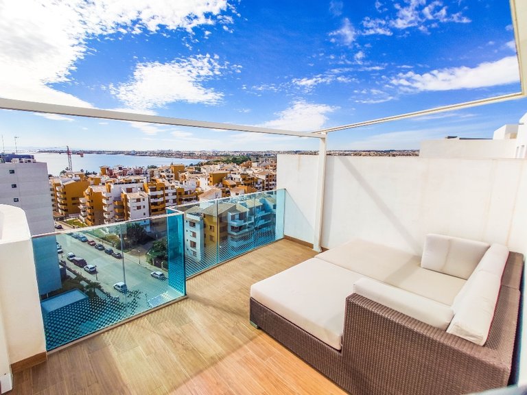Apartment for Sale in Punta Prima, Alicante 19