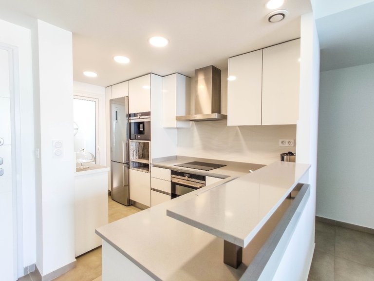 Apartment for Sale in Punta Prima, Alicante 31