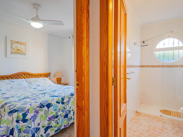 Town House for Sale in Playa Flamenca, Alicante 25