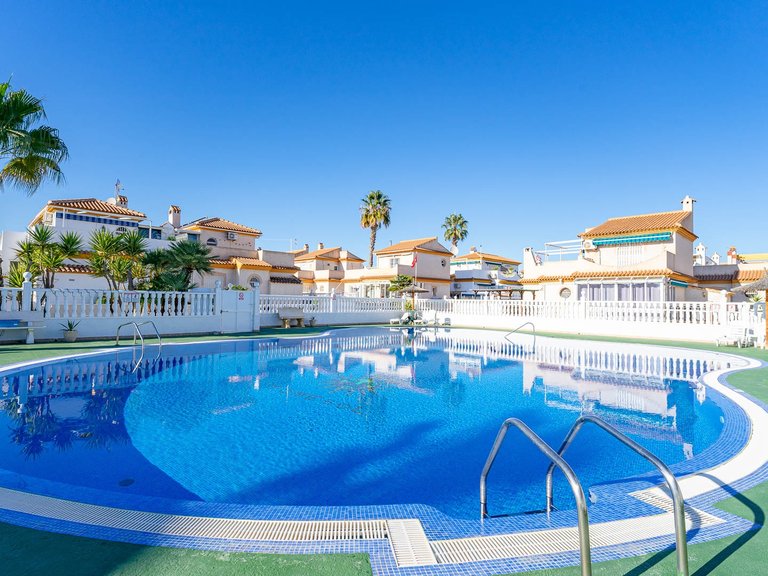 Town House for Sale in Playa Flamenca, Alicante 5