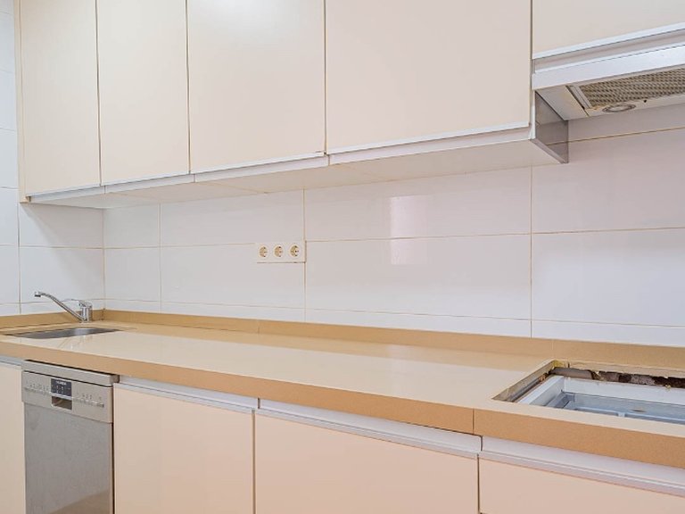 Apartment for Sale in Torrevieja, Alicante 29