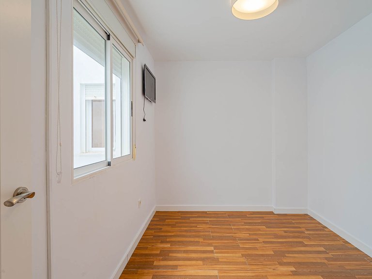 Apartment for Sale in Torrevieja, Alicante 11