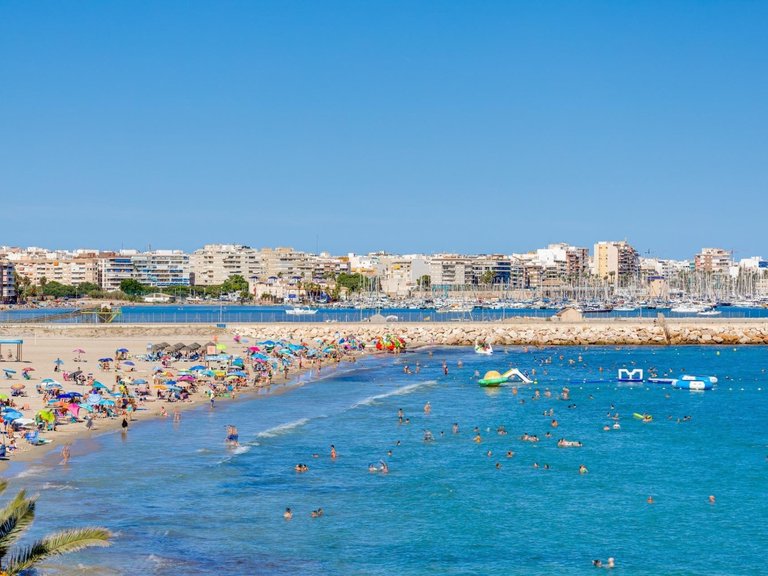 Apartment for Sale in Torrevieja, Alicante 43