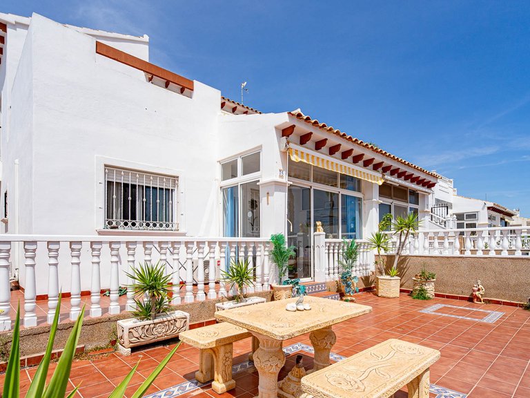 Town House for Sale in Torrevieja, Alicante 1