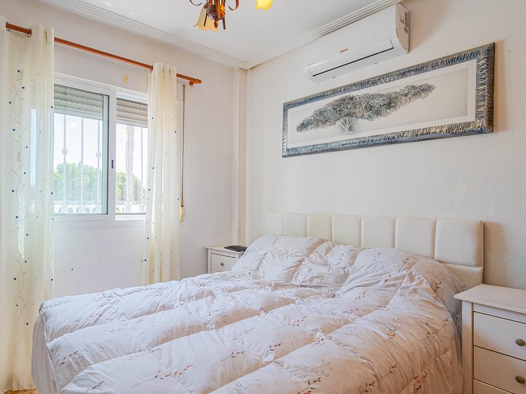 Town House for Sale in Torrevieja, Alicante 28