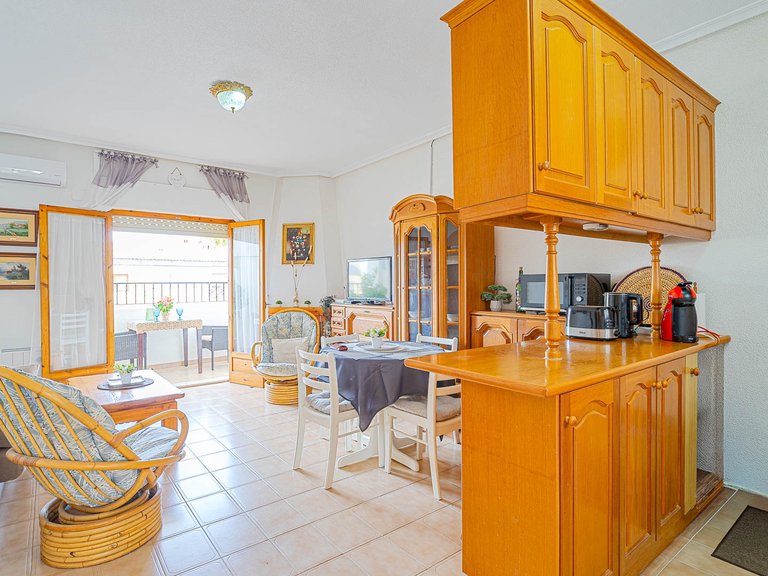 Apartment for Sale in Punta Prima, Alicante 13