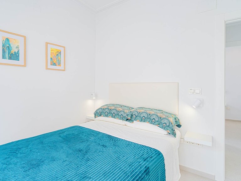 Villa for Sale in Punta Prima, Alicante 41