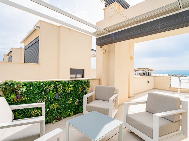 Villa for Sale in Punta Prima, Alicante 7