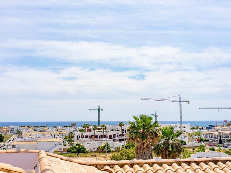 Apartment for Sale in Punta Prima, Alicante 31