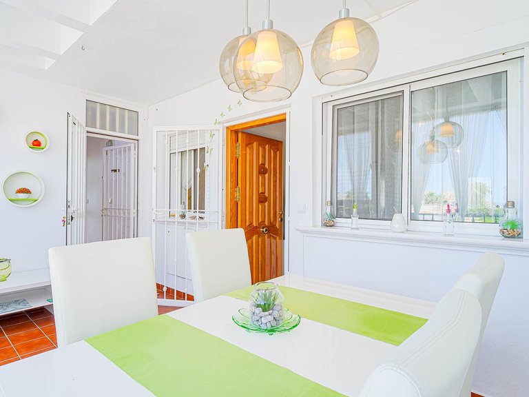 Apartment for Sale in Punta Prima, Alicante 9