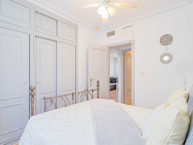 Apartment for Sale in Punta Prima, Alicante 23