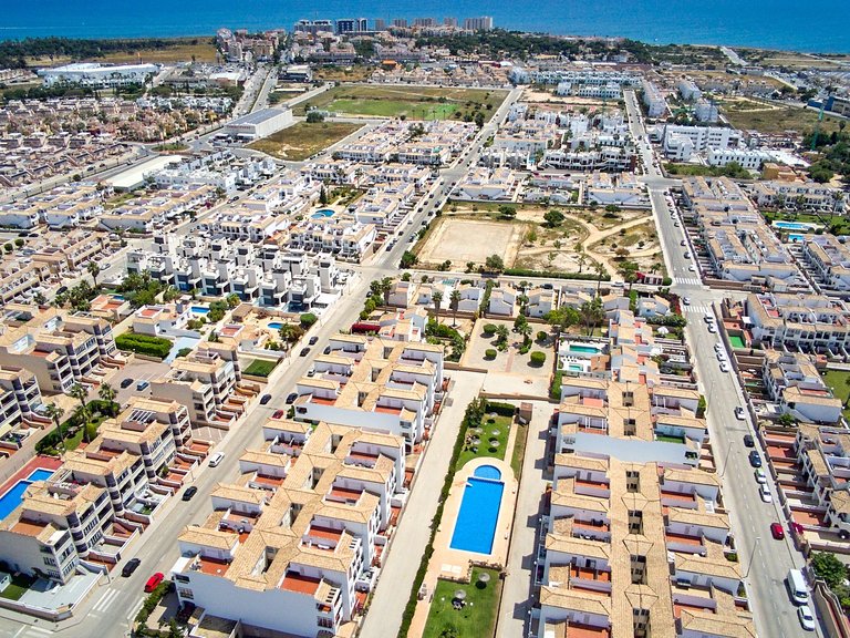 Apartment for Sale in Punta Prima, Alicante 44