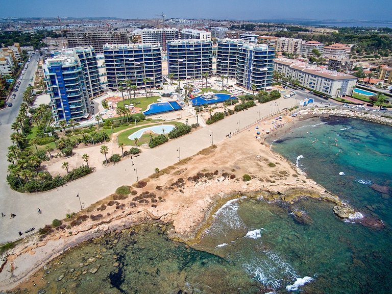 Apartment for Sale in Punta Prima, Alicante 2