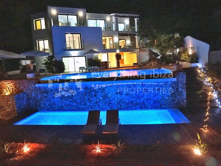 Villa for Sale in Cala Salada, Ibiza 24