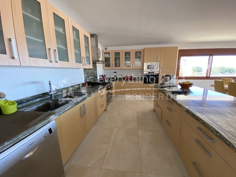Villa for Sale in Can Tomas, Ibiza 14