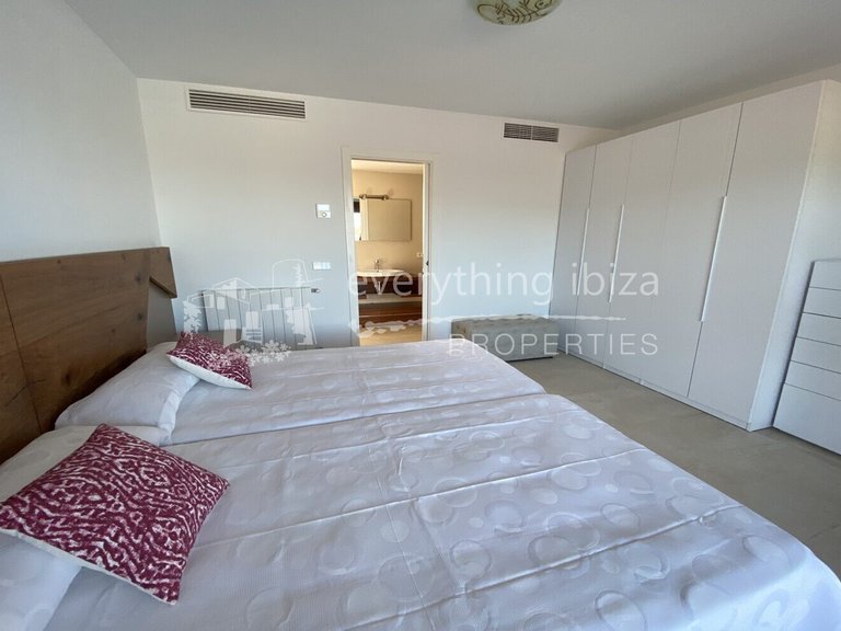 Villa for Sale in Can Tomas, Ibiza 18
