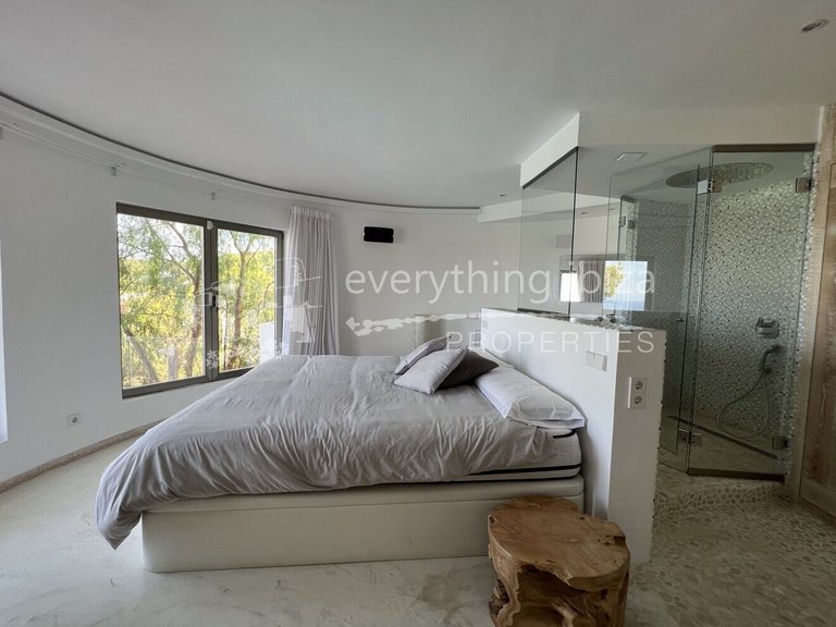Villa for Sale in Cala Salada, Ibiza 15