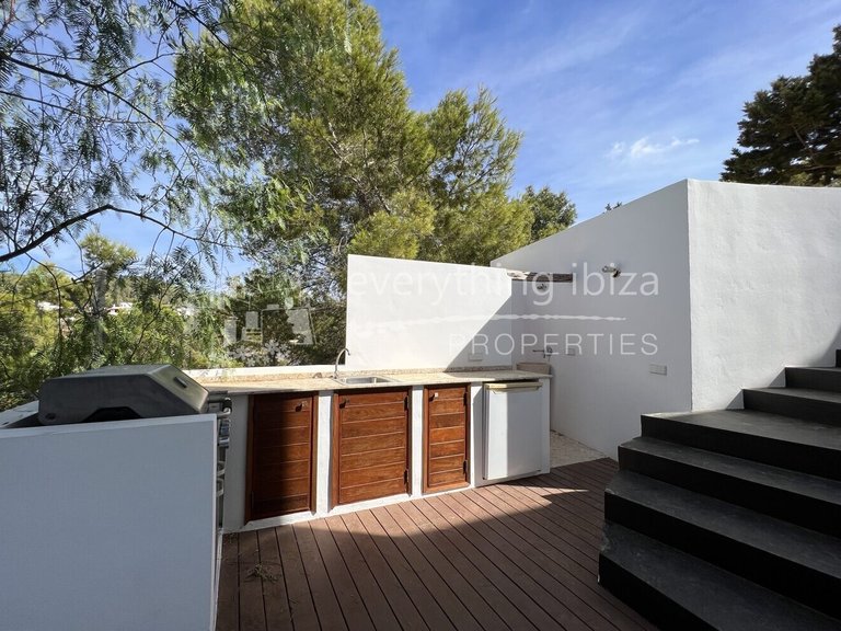 Villa for Sale in Cala Salada, Ibiza 26