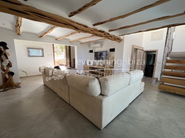 Villa for Sale in Cala Salada, Ibiza 7