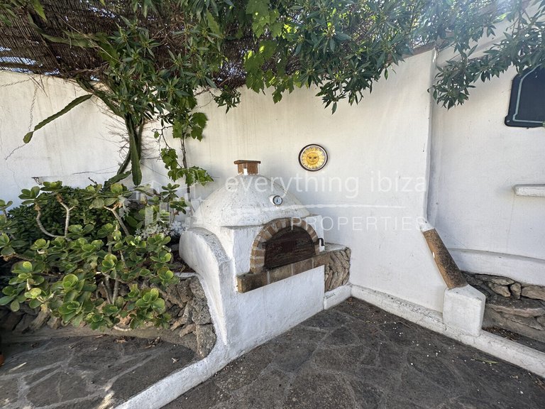 Villa for Sale in San Agusti De Vedra, Ibiza 18