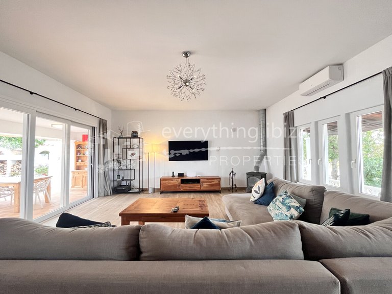 Villa for Sale in San Agusti De Vedra, Ibiza 26