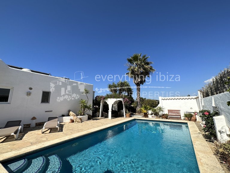 Villa for Sale in San Agusti De Vedra, Ibiza 3