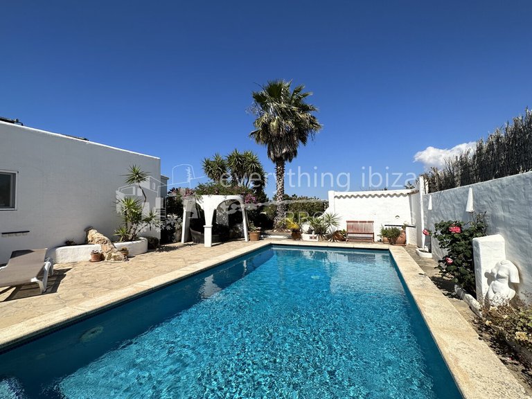 Villa for Sale in San Agusti De Vedra, Ibiza 6