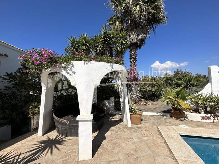 Villa for Sale in San Agusti De Vedra, Ibiza 9