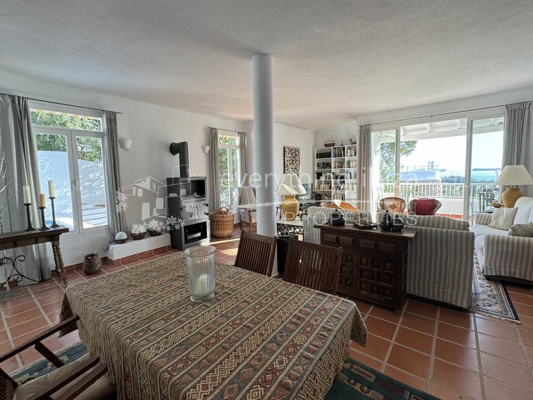 Villa for Sale in Cala Salada, Ibiza 14