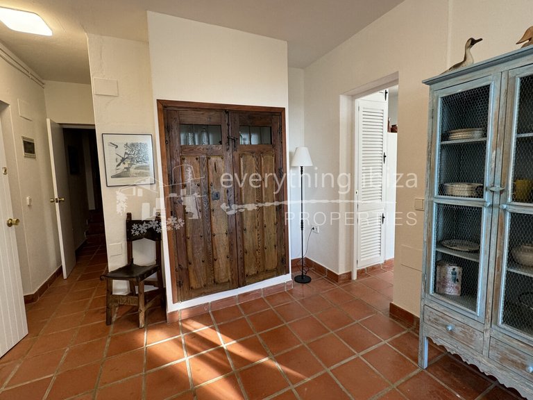 Villa for Sale in Cala Salada, Ibiza 19