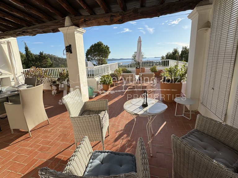 Villa for Sale in Cala Salada, Ibiza 4