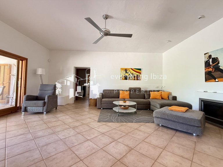 Villa for Sale in Port Des Torrent, Ibiza 12