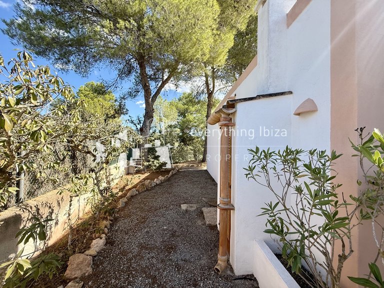 Villa for Sale in Port Des Torrent, Ibiza 46