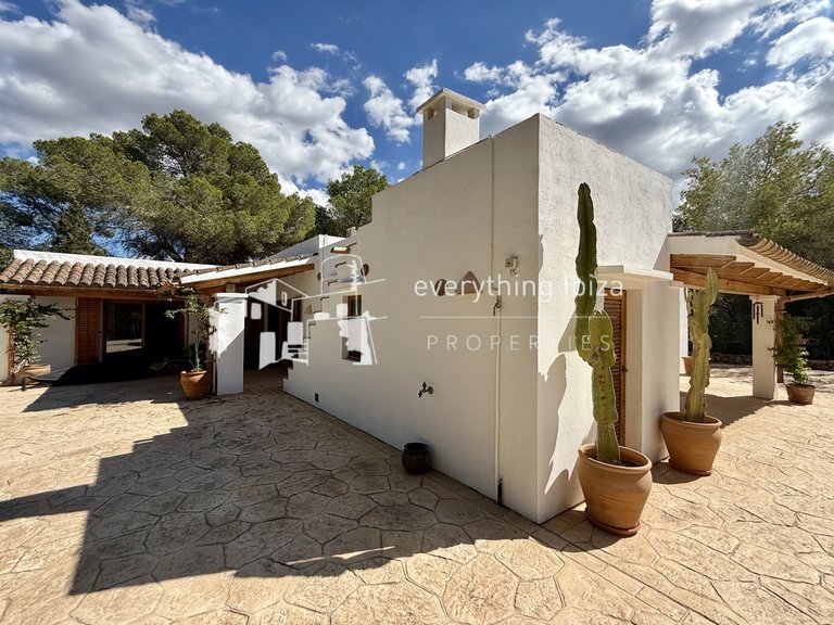 Villa for Sale in Port Des Torrent, Ibiza 48