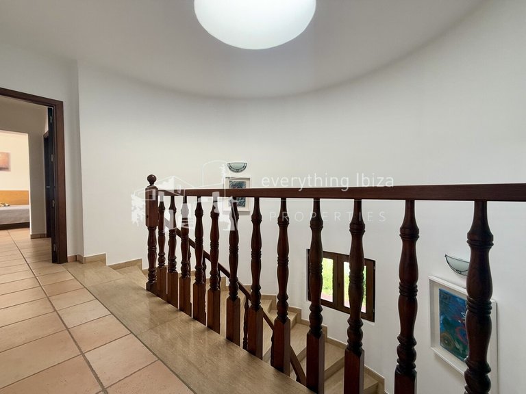 Villa for Sale in Siesta, Ibiza 20