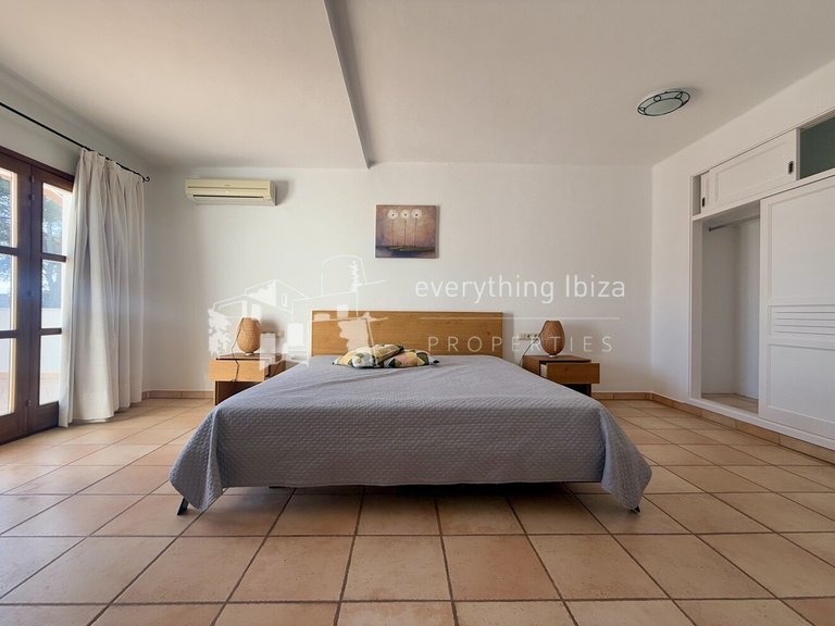 Villa for Sale in Siesta, Ibiza 21