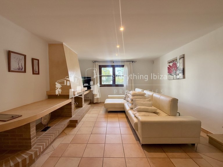 Villa for Sale in Siesta, Ibiza 30