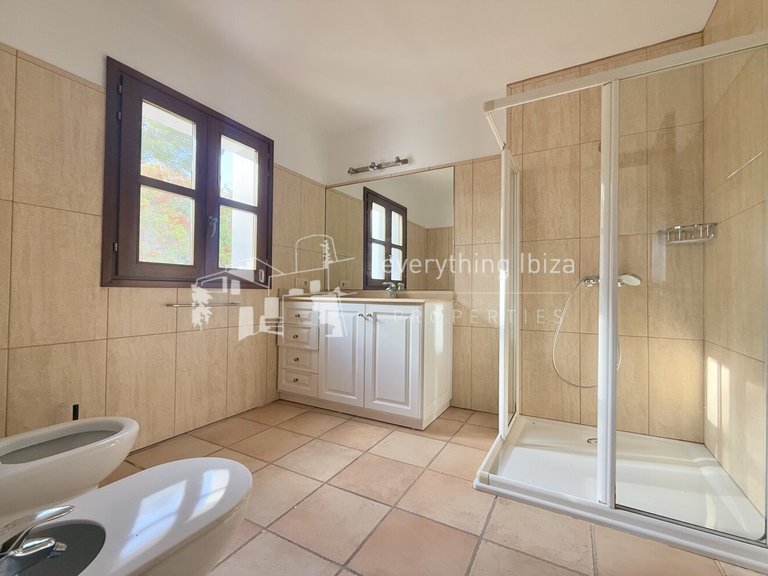Villa for Sale in Siesta, Ibiza 35