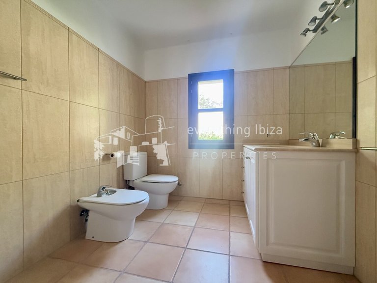 Villa for Sale in Siesta, Ibiza 36