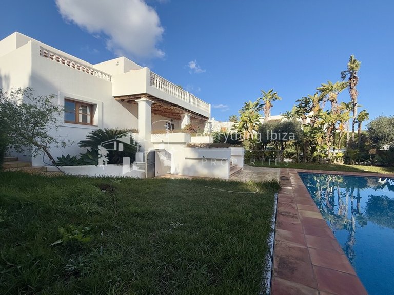 Villa for Sale in Siesta, Ibiza 7