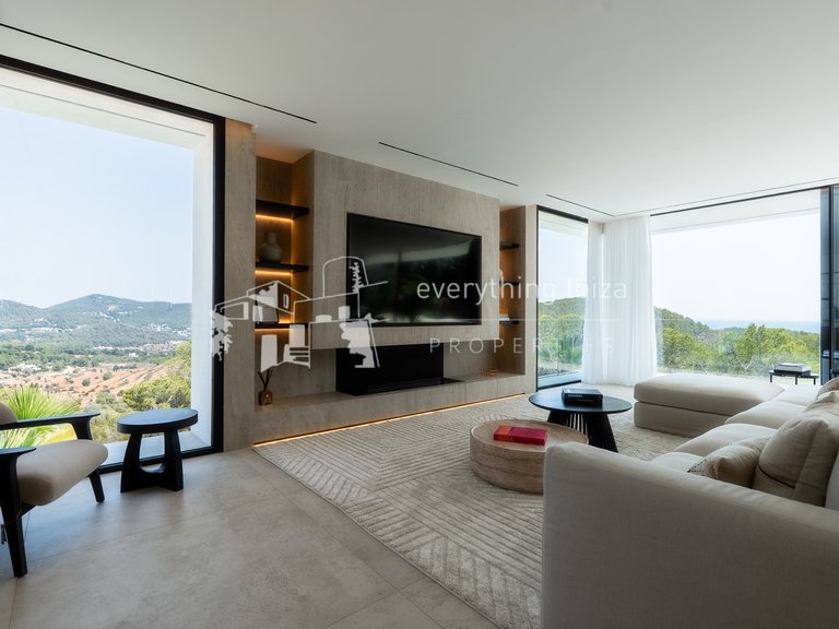 Villa for Sale in Roca Llisa, Ibiza 10